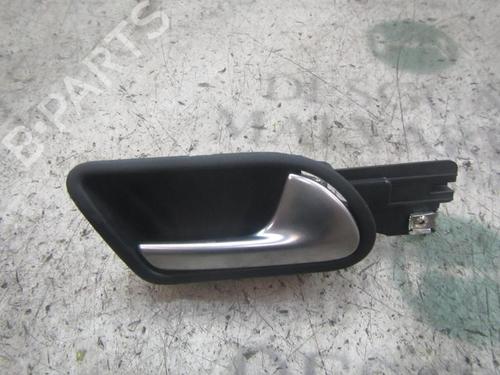 Used Front right interior door handle VW GOLF V (1K1) 1.9 TDI (105 hp) 3823622