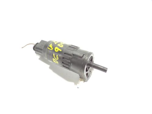 Used Washer pump AUDI Q3 (8UB, 8UG) 2.0 TDI quattro (177 hp) 14285726