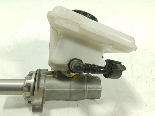 Brake master cylinder PORSCHE CAYENNE (9YA) 3.0 AWD (9YAAA1) | BP38318817M77 - Image 4