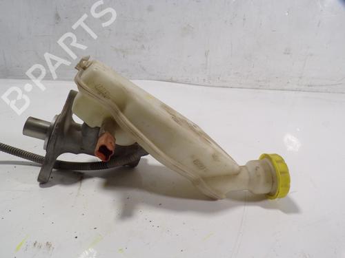 Used Brake master cylinder Brake master cylinder CITROËN C3 Picasso (SH_) [2008-2026] 9831152 9831152
