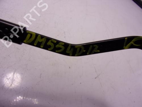 Front windshield wiper arm TOYOTA YARIS (_P21_, _PA1_, _PH1_) 1.5 Hybrid (MXPH11) | BP16768811C143 