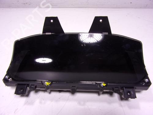 Used Instrument cluster Instrument cluster 15647813 15647813