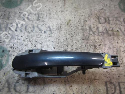 Used Front right exterior door handle VW POLO IV (9N_, 9A_) 1.4 TDI (75 hp) 3835084