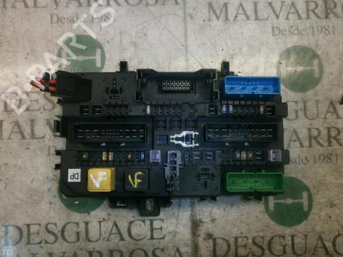 Used Fuse box Fuse box OPEL ASTRA H (A04) 1.7 CDTI (L48) (100 hp) 3801065 3801065