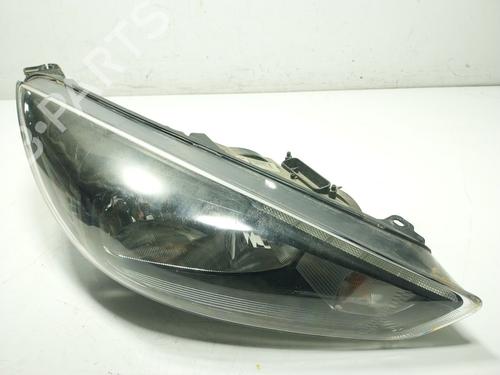 Used Right headlight Right headlight FORD FOCUS III 1.0 EcoBoost (125 hp) 28188617 28188617