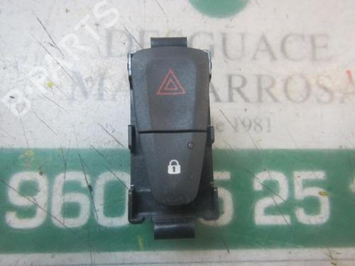 Used Warning switch Warning switch DACIA SANDERO II [2012-2026] 3874953 3874953