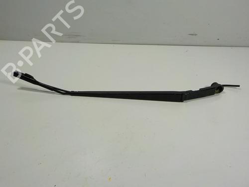 front-wipers-mechanism-subaru-xv-gt-2017-11852173 main image