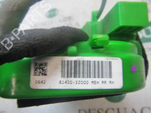 Rear right lock HYUNDAI i40 I (VF) 1.7 CRDi | BP3868761C99 