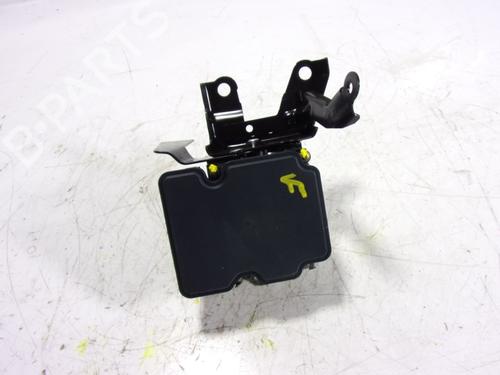 Used ABS pump TOYOTA AYGO (_B4_) 1.0 VVTi (KGB40) (72 hp) 10002628