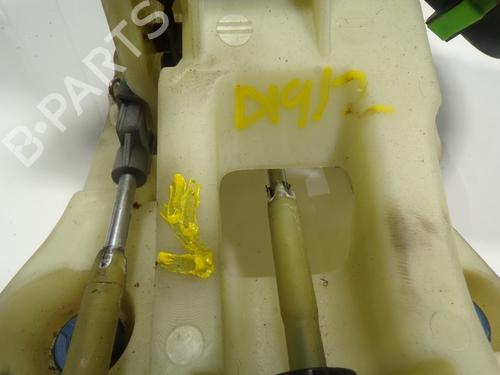 Gear lever HYUNDAI i30 (GD)  | BP9952281M90 