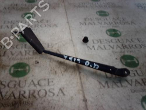 Used Front windshield wiper arm Front windshield wiper arm 3743979 3743979