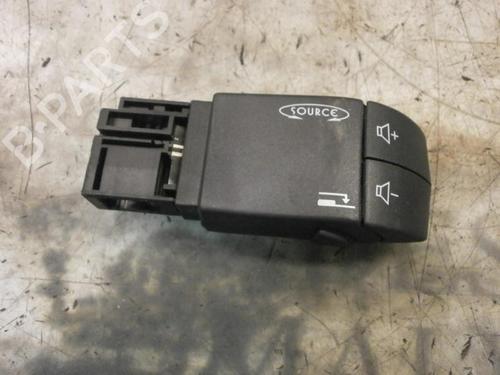 Used Electronic module Electronic module RENAULT LAGUNA II Grandtour (KG0/1_) 1.9 dCi (107 hp) 3788119 3788119