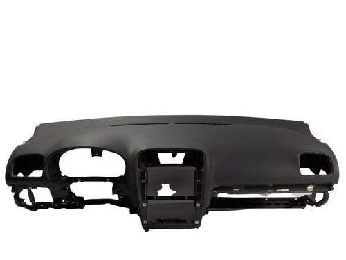 Used Dashboard Dashboard VW GOLF VI (5K1) 1.6 TDI (105 hp) 8274811 8274811