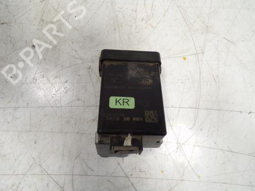 Used Electronic module Electronic module KIA SPORTAGE III (SL) 1.7 CRDi (116 hp) 8823927 8823927