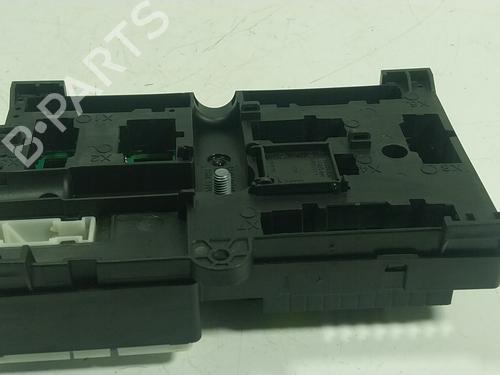 Fuse box BMW 3 (G20, G80, G28) 318 i | BP25040456E1 