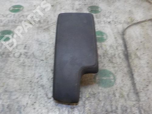 armrest-center-console-renault-megane-iii-hatchback-bz01_-b3_-16-16v-bz1b-bz1h-2008-9081222 main image