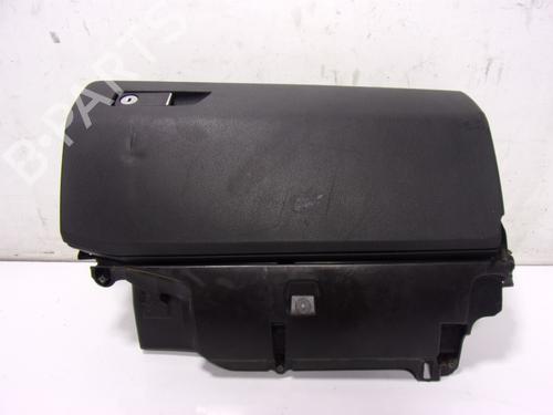 Used Glove box MERCEDES-BENZ E-CLASS Coupe (C207) E 250 CGI (207.347) (204 hp) 17196556
