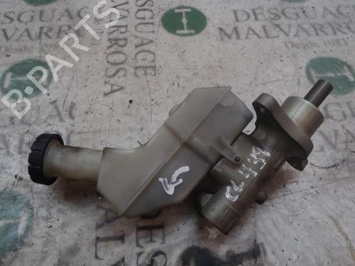 Used Brake master cylinder RENAULT CLIO III (BR0/1, CR0/1) [2005-2014]  3820101