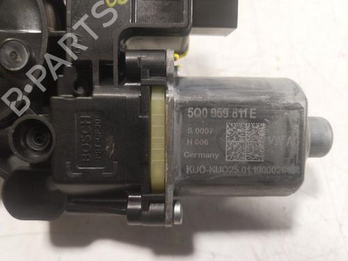 Left rear window motor SKODA OCTAVIA III Combi (5E5, 5E6) 2.0 TDI | BP17146188E23 