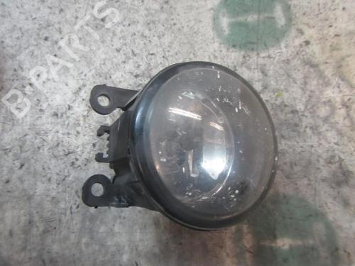Used Right front fog light Right front fog light RENAULT SCÉNIC II (JM0/1_) 1.9 dCi (JM0G, JM12, JM1G, JM2C) (120 hp) 3826461 3826461