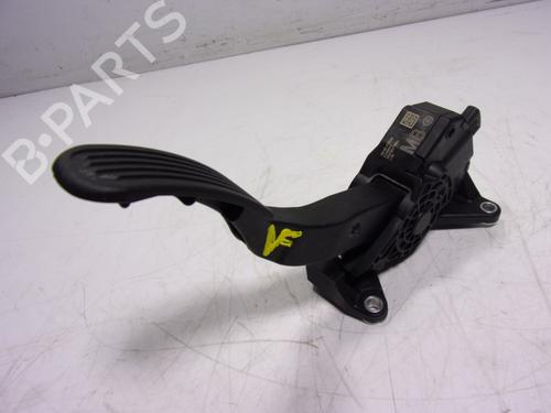 Used Pedal Pedal TOYOTA YARIS (_P21_, _PA1_, _PH1_) 1.5 Hybrid (MXPH11) (92 hp) 16725388 16725388