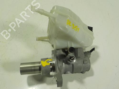 Used Brake master cylinder Brake master cylinder MERCEDES-BENZ GLC (X253) 200 EQ Boost (253.980) (197 hp) 13906536 13906536