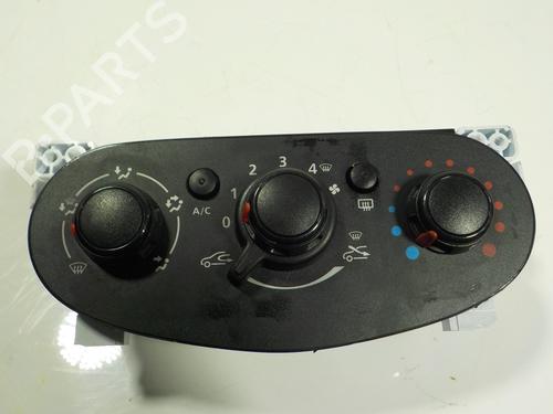 Used Climate control Climate control DACIA SANDERO II TCe 90 (B8M1, B8MA, B8AC) (90 hp) 13113290 13113290
