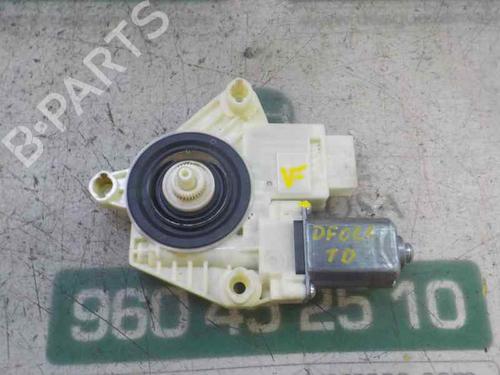 Portierruitmotor rechtsachter VW GOLF VII Variant (BA5, BV5) 1.6 TDI (105 hp) 9104908