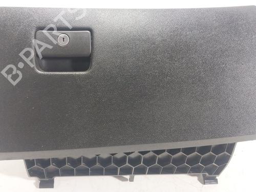 Used Glove box Glove box CHEVROLET CAMARO 6.2 (401 hp) 32376714 32376714