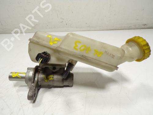 Used Brake master cylinder Brake master cylinder PEUGEOT 208 I (CA_, CC_) 1.2 VTI 82 (82 hp) 17202826 17202826