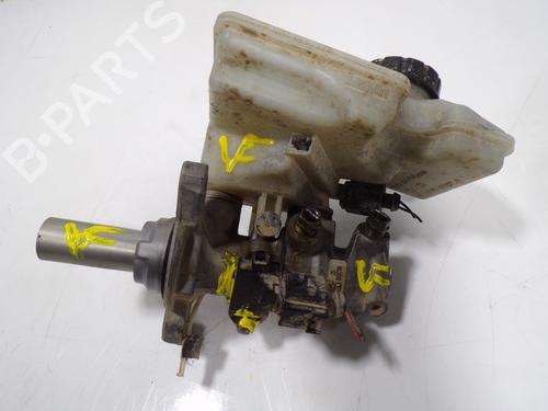 Used Brake master cylinder Brake master cylinder SEAT LEON (5F1) [2012-2021] 11192372 11192372