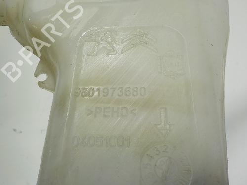 Windscreen washer tank CITROËN C4 CACTUS  | BP13215412C113