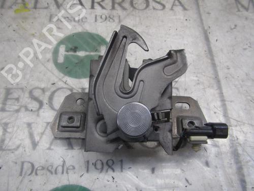 Hood lock VOLVO V50 (545) 1.6 D (110 hp) 30716529