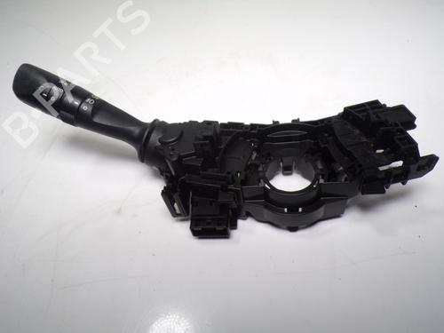 Used Headlight switch Headlight switch TOYOTA AURIS Estate (_E18_) 1.8 Hybrid (ZWE186_, ZWE186R, ZWE186H) (136 hp) 12204489 12204489