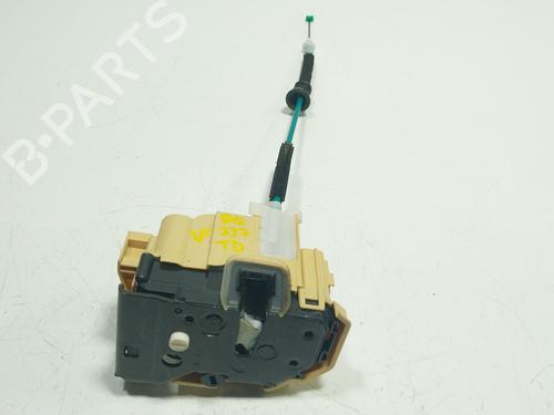 rear-right-lock-alfa-romeo-tonale-965_-2022-36253503 main image