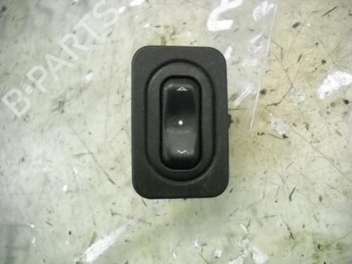 Used Right front window switch Right front window switch OPEL CORSA C (X01) 1.7 DTI (F08, F68) (75 hp) 3742311 3742311