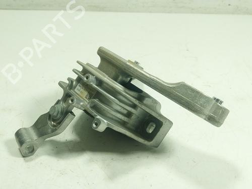 Engine mount SEAT LEON Sportstourer (KL8, KLD) | BP24842872M89