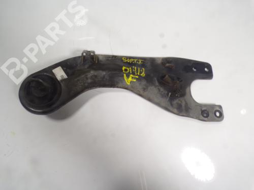 Used Left rear suspension arm Left rear suspension arm HYUNDAI i30 (GD) 1.4 (101 hp) 9952275 9952275