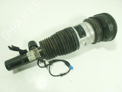 Used Right front shock absorber Right front shock absorber BMW X7 (G07) xDrive 40 d Mild-Hybrid (340 hp) 36146208 36146208