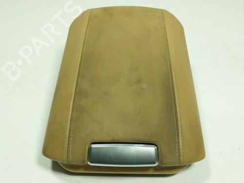 Used Armrest / Center console Armrest / Center console PORSCHE CAYENNE (92A) 3.6 GTS (440 hp) 26320761 26320761