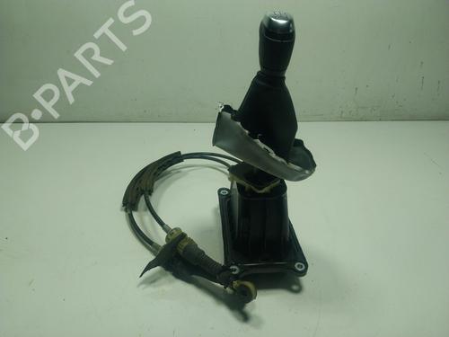 Used Gear lever RENAULT CLIO IV (BH_) 1.5 dCi 90 (90 hp) 18307838