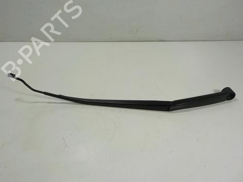 Used Front windshield wiper arm HYUNDAI TUCSON (TL, TLE) 1.7 CRDi (116 hp) 11192650
