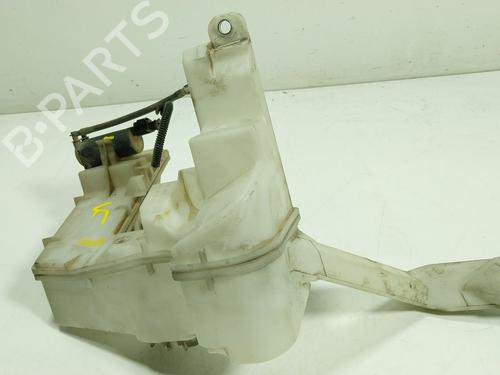 windscreen-washer-tank-peugeot-508-i-8d_-2010-2011-2012-2013-2014-2015-2016-2017-2018-26152947 main image
