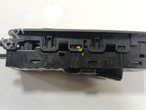 Left front window switch JAGUAR XE (X760) 2.0 D | BP39478212I27 - Image 2