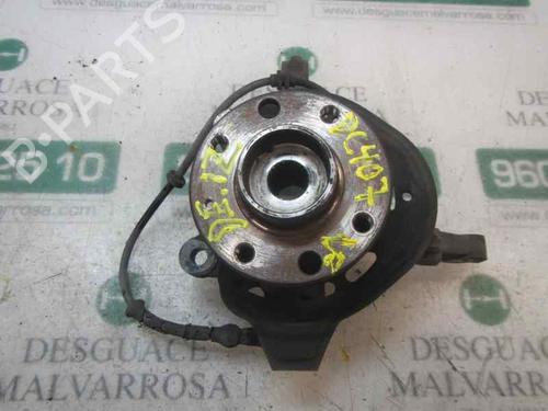 Used Left front steering knuckle Left front steering knuckle OPEL CORSA C (X01) 1.8 (F08, F68) (125 hp) 3990949 3990949