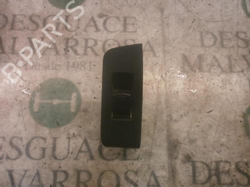 Used Right rear window switch Right rear window switch NISSAN X-TRAIL II (T31) 2.0 dCi 4x4 (173 hp) 3801650 3801650