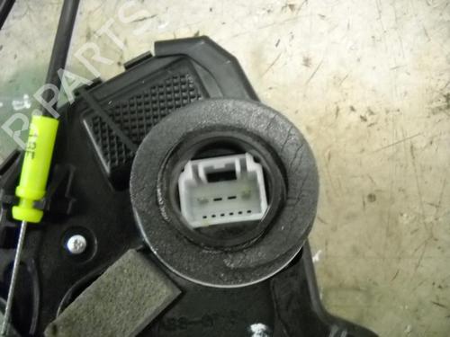 Front right lock TOYOTA AVENSIS (_T25_) 2.0 D-4D (ADT250_, ADT250R) | BP3750912C97 