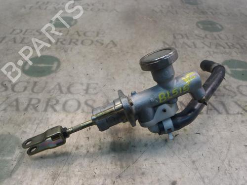 Clutch slave cylinder NISSAN X-TRAIL I (T30) 2.2 dCi 306105M067