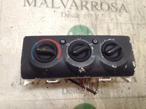 Used Climate control Climate control RENAULT CLIO II (BB_, CB_) 1.2 16V (BB05, BB0W, BB11, BB27, BB2T, BB2U, BB2V, CB05,... (75 hp) 3828924 3828924