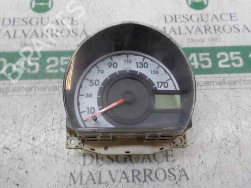 Used Instrument cluster TOYOTA AYGO (_B1_) [2005-2014]  3795580
